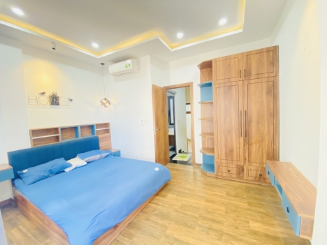 Bán nhà Lê Đình Dương, Hải Châu, Oto, 55m, 4T mới 90%, Dòng Tiền ổn định, 3b ra phố, hơn 4 tỷ
