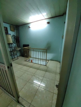 Lô góc- hẻm 3 gác thông- sát Lê Đại Hành- chính chủ ở 20 năm- công nhận đủ 24m2 chỉ 2.55 tỷ.