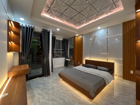 Bán nhà Trường Chinh P15 Tân Bình.Nhà đẹp,68m2, 5 Tầng Giá rẻ 7,5  tỷ