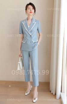 Mẫu đồng phục quản lý Nhà hàng  giúp mặc đẹp, không bao giờ lỗi mốt