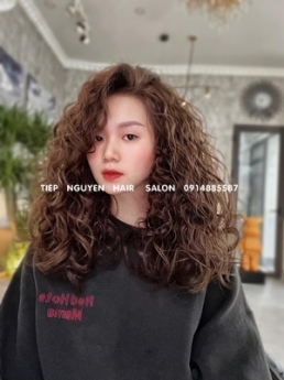 89 kiểu tóc dài hot trend độc đáo nhất năm 2022 - Học nghề tóc Tiệp Nguyễn
