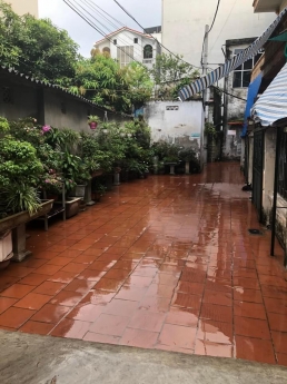 Siêu Hiếm- Mặt Ngõ Thông- Ô tô đỗ cửa. Cách 2m Ô Tô Quay Đầu- Gần Phố- 4 mặt Thoáng