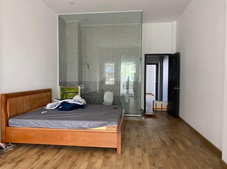 Bán nhà mặt tiền 3 Tháng 2 - Quận 11, DT 4 x 16, 7 tầng thang máy giá 27 tỷ.