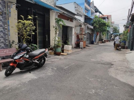 NHÀ MẶT TIỀN, GẦN MIẾU BÌNH ĐÔNG, LÊ VẶN QUỚI, BỐN XÃ, GIÁP TÂN PHÚ, VỪA Ở VỪA KINH DOANH, NHÀ RẤT