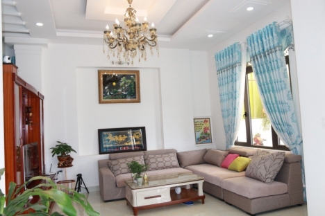 Cần bán gấp nhà đẹp mới xây đường Nguyễn An Ninh, Đà Lạt giá 7.9 tỷ