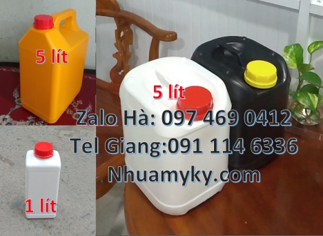 Can 2l đựng nước xả vải, can 0.5l đựng phân bón, Can 0.5l vuông đựng thuốc trừ muỗi, Can 1l vuông, C