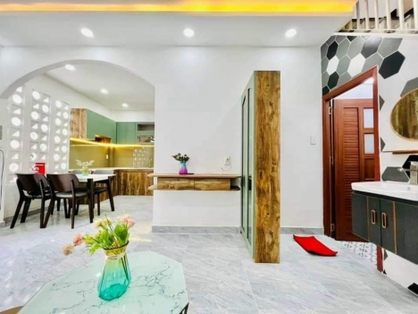 Phạm Văn Chiêu , Gò Vấp , 40m2 , 3PN,2WC, HXH các 20m , ngang 7m , gần chợ,trường , ..