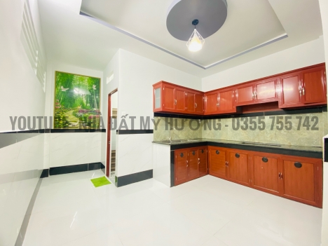 3 TỶ X Nguyễn Ảnh Thủ - CĂN GÓC 2 MẶT TIỀN VỊ TRÍ QUÁ ĐẸP - 1 SẸC TRẢI GẠCH VĨA HÈ CHỈ HƠN 3 TỶ Ngay