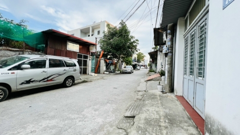 Cần Bán Nhà 3 tầng  154 Bùi Thị Tự Nhiên Thượng Đoạn 1 . Phường Đông Hải 1 . Quận Hải An . HP