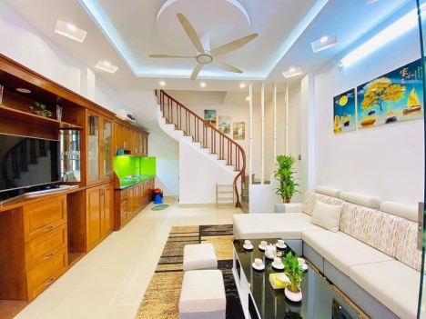 Bán nhà Võ Thị Sáu ,38m2, Chỉ cần khách thích, 3Tỷ800