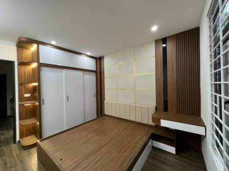 CHÍNH CHỦ CẦN BÁN NHÀ ĐƯỜNG MỸ ĐÌNH - NAM TỪ LIÊM - 46M X 5T - NGÕ THÔNG - NHÀ ĐẸP NHƯ ẢNH.