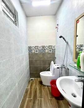 Gấp bán nhà Điện BIên Phủ F15 29m2 2 tầng BTCT chỉ 2 tỷ 88
