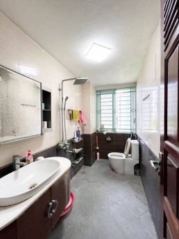 Bán nhà Mặt Ql 21b 200m2 4 Tầng - Đường Rộng 40m_ KD Sầm Uât_ Giá 7.4 Tỷ