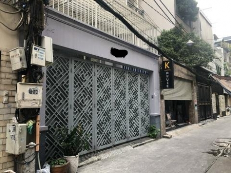 Bán Nhanh Nhà Hẻm Đường Lê Văn Sỹ,P.13, Q.3, DT:6x18m, CN:94.2 m2,Giá: 28 Tỷ.