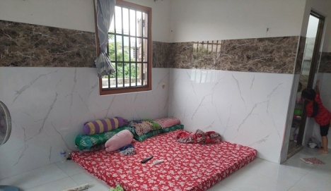 Bán rẻ căn nhà 3 tầng 2 mặt tiền Yên Khê 2 giá 3,x tỷ