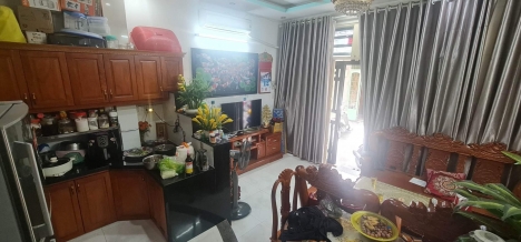 Bán nhà Điện Biên Phủ Quận 10 4 tầng 35m2 giá chỉ hơn 6 tỷ