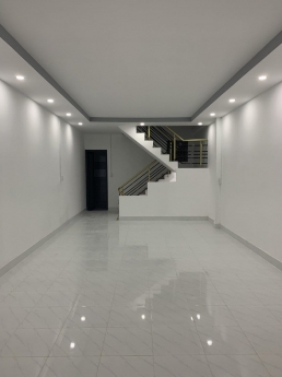 BÁN NHÀ HXT LÊ ĐỨC THỌ P15 GÒ VẤP. CÁCH MẶT TIỀN 1 CĂN.