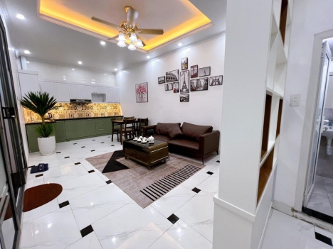 Bán nhà Lê Thanh Nghị ,36m2, Con đi du học , 3Tỷ 700