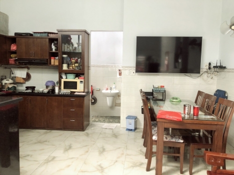 Bán Nhà 95m2, 5.5 x17m HXH, Tân Bình