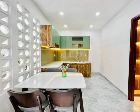 Gò Vấp, nhà mới đẹp lung linh, HXH cách 20m, 40m2, 3 phòng ngủ.