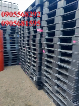 Bán thanh lý pallet nhựa Hàn Quốc giá siêu rẻ 0905681595