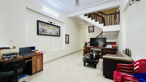 Cần Bán Nhà 3 tầng  154 Bùi Thị Tự Nhiên Thượng Đoạn 1 . Phường Đông Hải 1 . Quận Hải An . HP