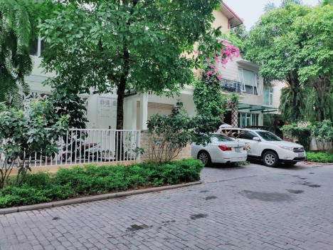 Biệt thự 96m2, Trường Chinh, Thanh Xuân, MT5,2, 5T, GARA Ô TÔ, KHU VIP, giá 26 tỷ.