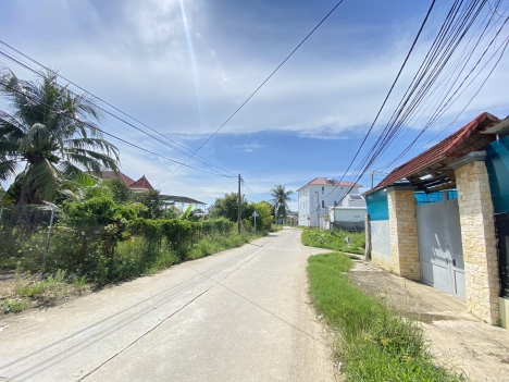 BÁN ĐẤT VĨNH TRUNG MẶT TIỀN RỘNG