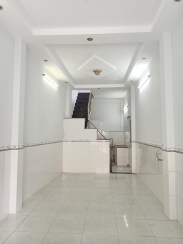 BÁN NHÀ 2 TẦNG GẦN LOTTER MART QUẬN 7 45M2 GIÁ 3.79 TỶ.