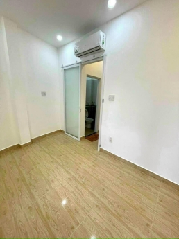 Bán nhà Vườn Lài Tân Thành, Tân Phú, 56m2, 2 tầng, HXH, giá 4 tỷ TL, tặng nt sang