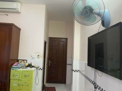 NHÀ HƯƠNG LỘ 2 NGANG 5,5M 5 LẦU GIÁ CHỈ 8 TỶ