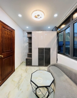 Bán nhà đường Quang Trung, Gò Vấp- 50m2- 4 Tầng. Căn góc thoáng mát.