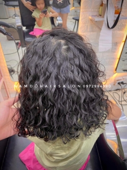 Uốn Xoăn Sóng Tóc Ngắn,Địa Chỉ Làm Đẹp Giá Rẻ Hoài Đức - Nam Đỗ Hair Salon