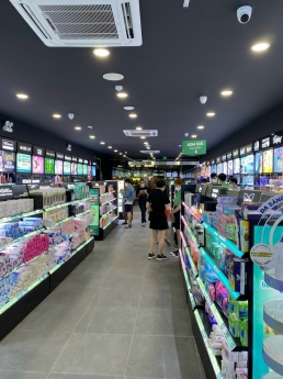 Bán nhà mặt tiền Tây Thạnh - Tân Phú. DT 561m2, 2 tầng lầu giá 53.2 tỷ.