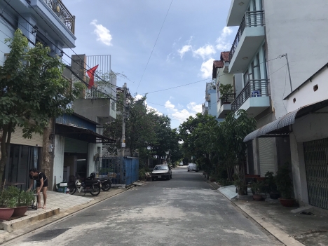 Đất MT đường Hiệp Thành Q12( 6 x15m)  Xe Tải  đậu trước nhà Chỉ 4.85 tỷ .