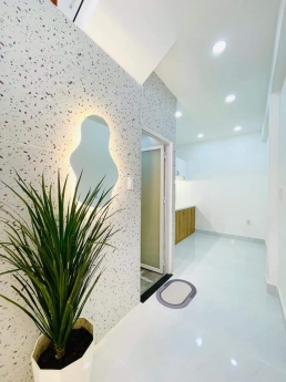 Nhà ĐÚC đẹp đường 4m, 35m2 (3.5x10),Phường 5 Bình Thạnh chỉ 4 TỶ.