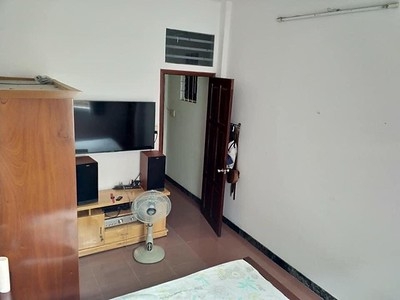 Tân Bình -Xe hơi đỗ cửa  32m2-vài bước chân ra Cộng Hòa  chỉ nhỉnh 3 tỉ là chốt