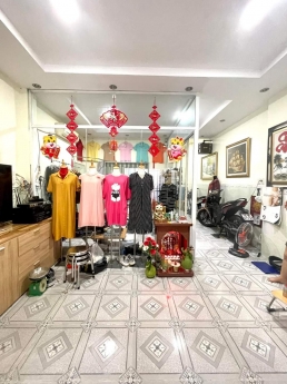 ( HÀNG HIẾM) Nhà MTKD Đường Lâm Văn Bền. P Tân Quy. 4,32x17m. 18 tỷ