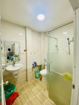 Nhà 2 tầng BTCT đường Thích Quảng Đức,Phú Nhuận,71m2(5x14) chỉ 6.5 Tỷ