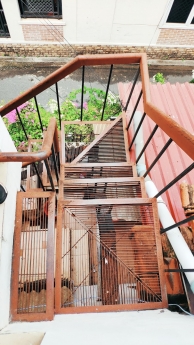 Bán Villa 3 mặt tiền, 128m2,  HXH rộng, Khu VIP an ninh.