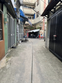 Gấp bán gia rẻ 2 tầng Nguyễn Kiệm P3 GVấp 55m2 nhỉnh 5.xtỷ TL