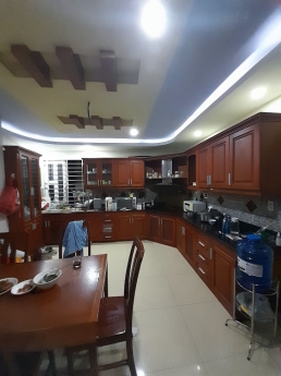 SIÊU PHẨM HXH TRÁNH NGAY CHỢ TÂN BÌNH SÁT MẶT TIỀN LẠC LONG QUÂN 5 TẦNG