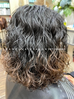 Uốn Sóng, Địa Chỉ Cắt Tỉa Tóc Ngang Vai Đẹp Uy Tín Giá Rẻ Hoài Đức - Nam Đỗ Hair Salon