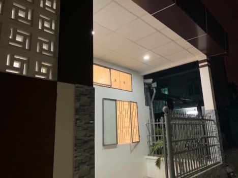 Nhà giá rẻ mê lửng Tô Hiệu 65m2 gần bến xe, trường học