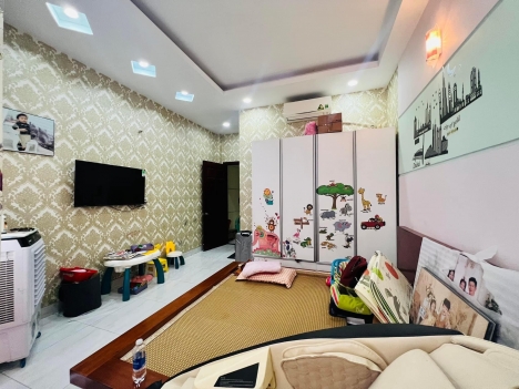 BÁN NHÀ HẺM 29 ĐOÀN THỊ ĐIỂM 3TẤM 4PN HXH 50M2 NHỈNH 8TỶ