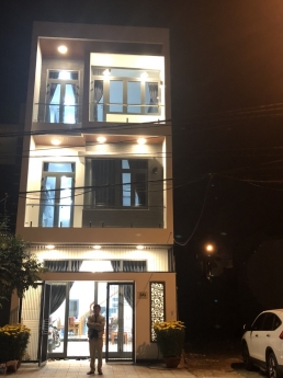 Bán nhà siêu đẹp 100m2, 3 tầng, gần Cầu Rồng, sơn trà, 60tr/m, trả giá là bán.