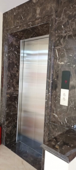 TÔI CẦN BÁN TÒA NHÀ 7 TÀNG THANG MÁY VỈA HÈ 2 BÊN KINH DOANH 80M2 CHỈ 11TY.