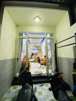 Bán nhà gấp rẻ, Phạm Văn Chiêu, Gò Vấp, 186m2, 3 Tầng, 5.x Tỷ