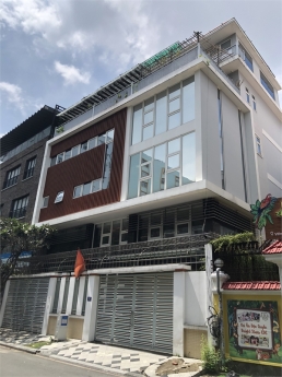 Cần Bán Gấp Toà nhà mặt tiền 08 Huỳnh Lan Khanh, P. 2, Quận Tân Bình.