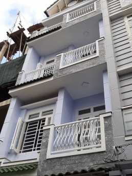 HXH thông LÊ VĂN QUỚI – 4 tầng BTCT – 60m2 – Giá 6.4 tỷ ( thương lượng)